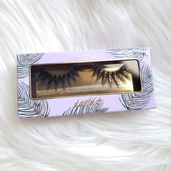 Tarte Makeup Set w/ Eyelashes, Mascara, Liner - Picture 2 of 8